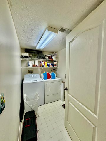 2276 Edenderry Drive, 300, Crescent Springs, KY 41017