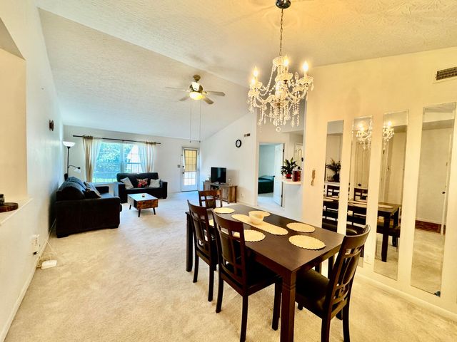 2276 Edenderry Drive, 300, Crescent Springs, KY 41017