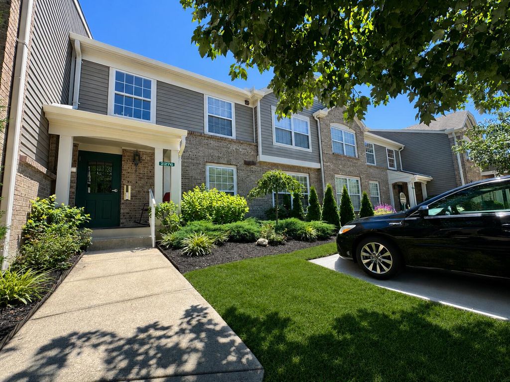 2276 Edenderry Drive, 300, Crescent Springs, KY 41017