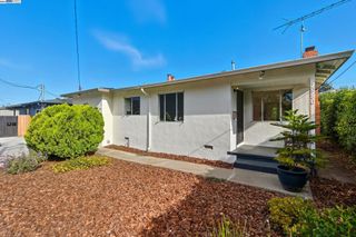 2980 D St, Hayward, CA 94541