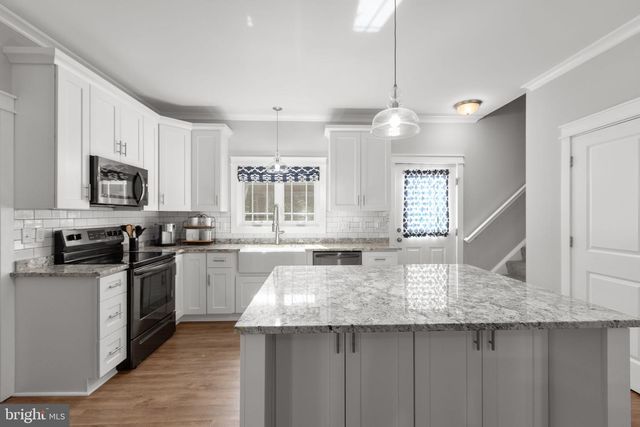 40 ALEXANDRA CIR, Bumpass, VA 23024