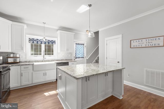 40 ALEXANDRA CIR, Bumpass, VA 23024