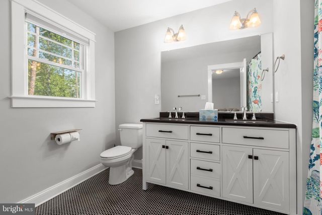 40 ALEXANDRA CIR, Bumpass, VA 23024