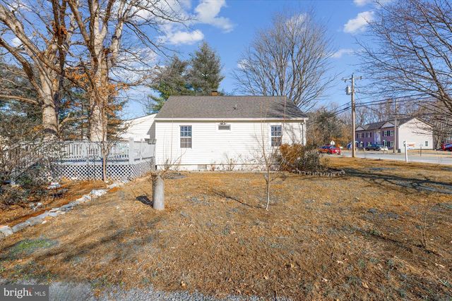 2805-A STAVORS RD, Waldorf, MD 20603