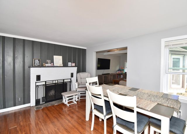 338 Wilbraham Rd, Hampden, MA 01036
