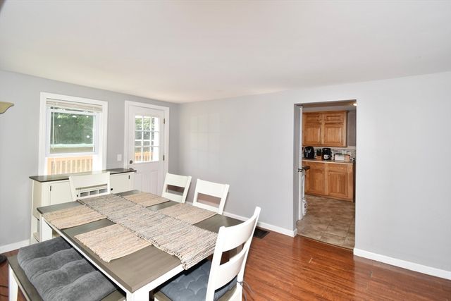 338 Wilbraham Rd, Hampden, MA 01036