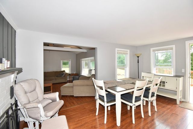 338 Wilbraham Rd, Hampden, MA 01036