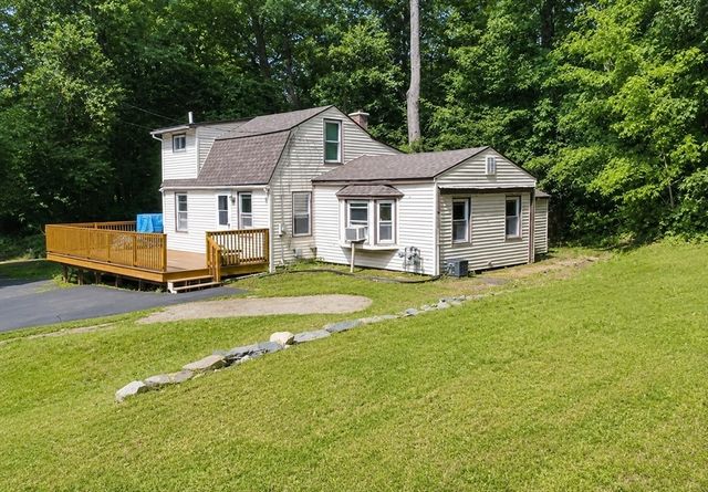 338 Wilbraham Rd, Hampden, MA 01036