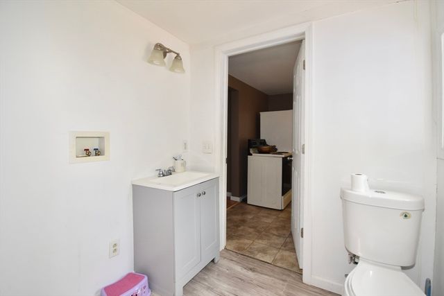 338 Wilbraham Rd, Hampden, MA 01036