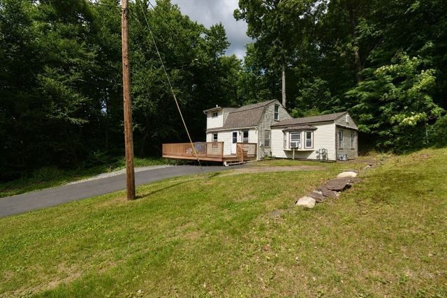 338 Wilbraham Rd, Hampden, MA 01036