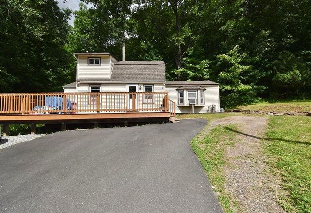 338 Wilbraham Rd, Hampden, MA 01036