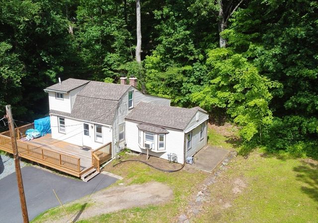 338 Wilbraham Rd, Hampden, MA 01036