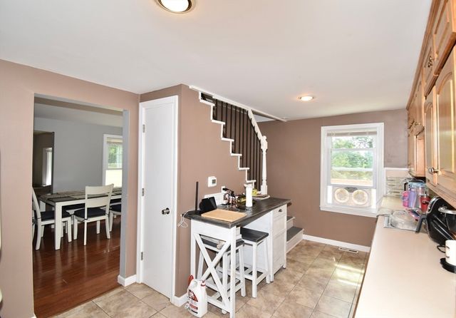 338 Wilbraham Rd, Hampden, MA 01036