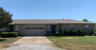 820 Keysville Avenue B, Desoto, TX 75115