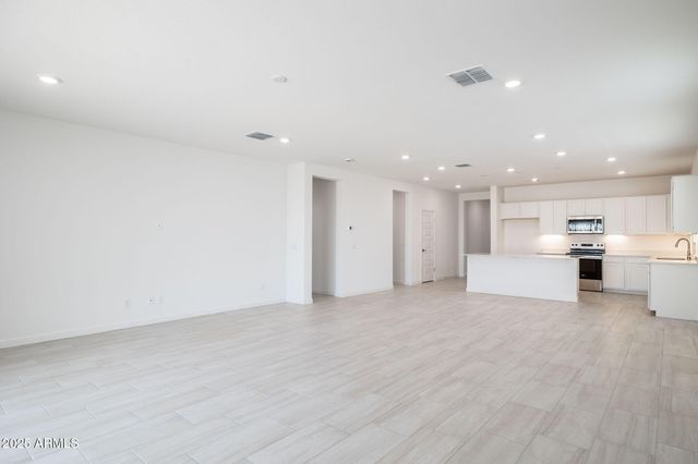 25553 N 183RD Lane, Wittmann, AZ 85361