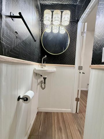 354 W 550 S, Boone Grove, IN 46302