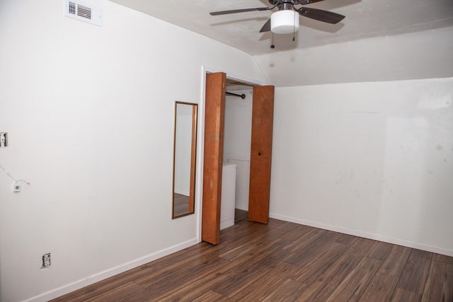 354 W 550 S, Boone Grove, IN 46302