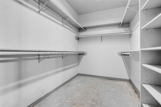 13629 Wintercrest Drive, Montgomery, TX 77356