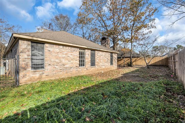 13629 Wintercrest Drive, Montgomery, TX 77356