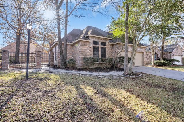 13629 Wintercrest Drive, Montgomery, TX 77356