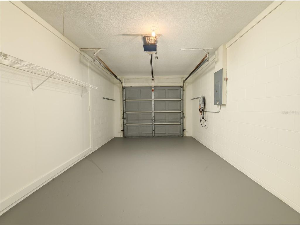 Image 26 of property listing at 9703 FOX HOLLOW ROAD, Tampa, FL 33647