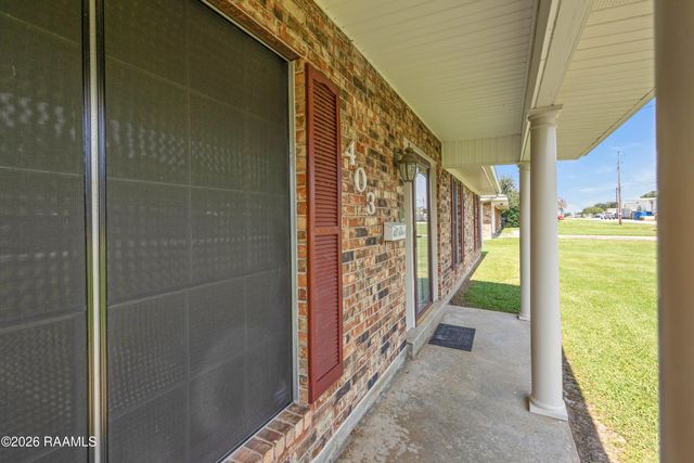 403 Gaston Street, Breaux Bridge, LA 70517