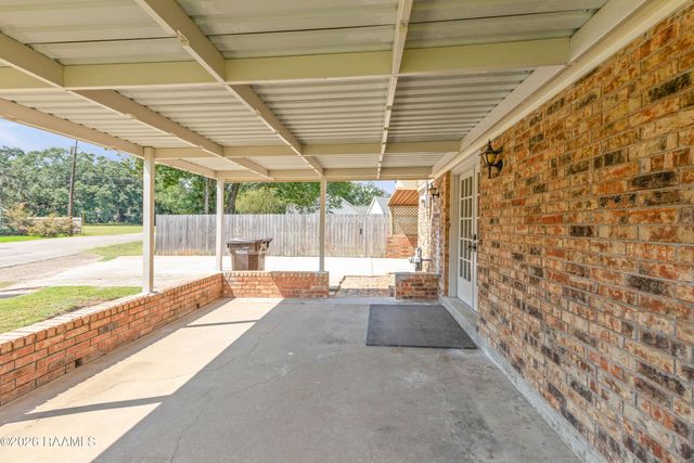 403 Gaston Street, Breaux Bridge, LA 70517