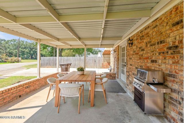 403 Gaston Street, Breaux Bridge, LA 70517