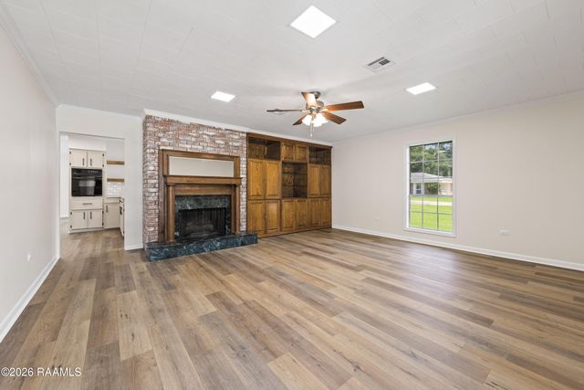 403 Gaston Street, Breaux Bridge, LA 70517