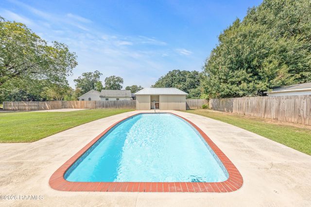 403 Gaston Street, Breaux Bridge, LA 70517