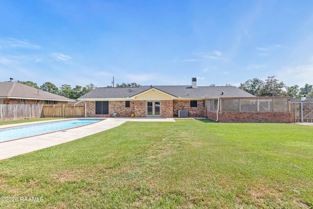 403 Gaston Street, Breaux Bridge, LA 70517