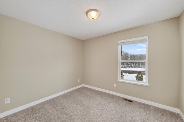 18017 Hidden Creek Trail, Lakeville, MN 55044