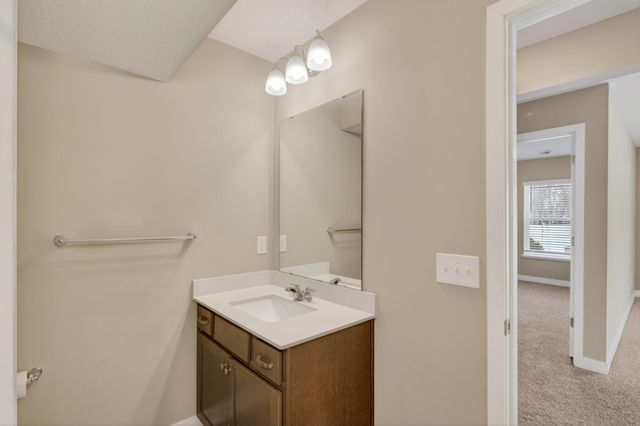 18017 Hidden Creek Trail, Lakeville, MN 55044