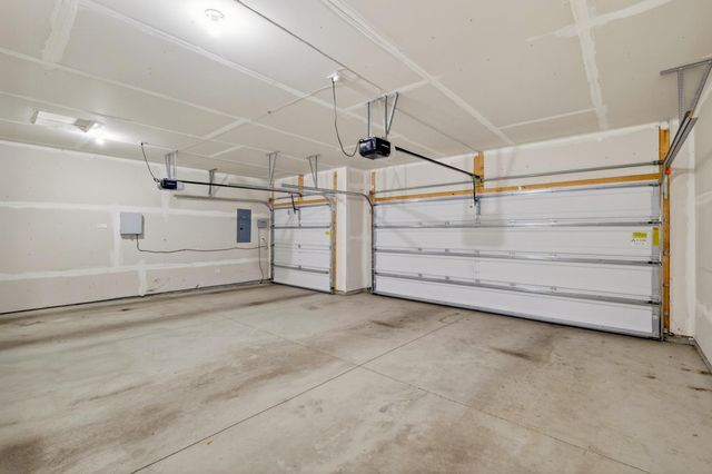 18017 Hidden Creek Trail, Lakeville, MN 55044