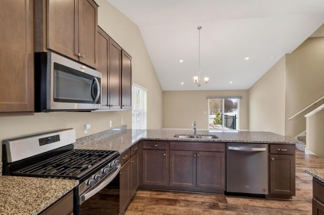 18017 Hidden Creek Trail, Lakeville, MN 55044