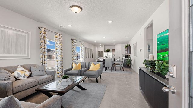 6045 Diebenkorn Drive SE, Albuquerque, NM 87106