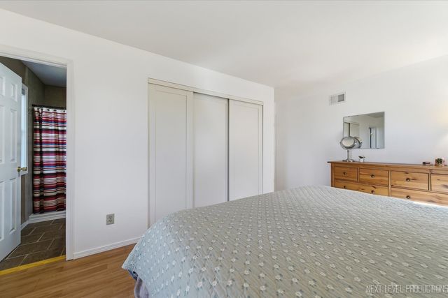 1462 Adams Avenue, St. Charles, IL 60174