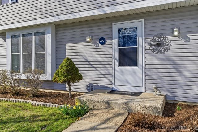 1462 Adams Avenue, St. Charles, IL 60174
