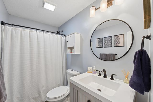 244 Quehl Avenue N, Lakeland, MN 55043