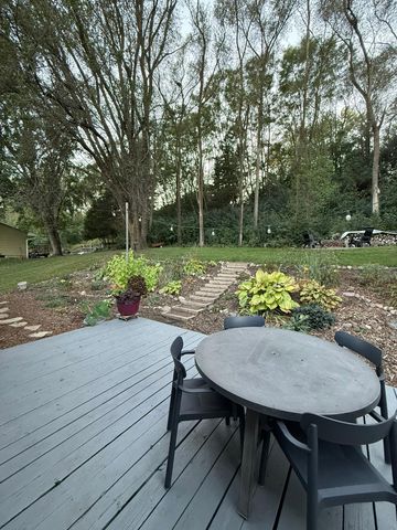 244 Quehl Avenue N, Lakeland, MN 55043