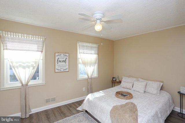 8325 HILLENDALE RD, Parkville, MD 21234