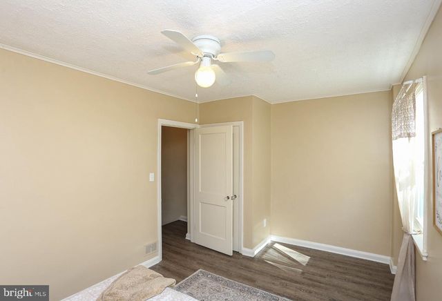 8325 HILLENDALE RD, Parkville, MD 21234