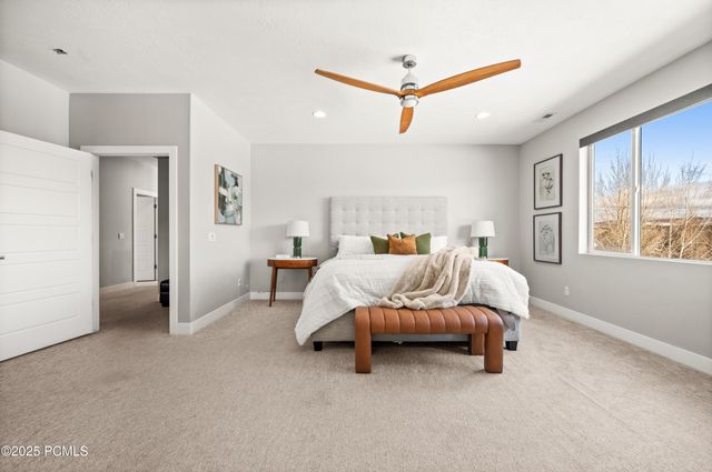 6880 N Greenfield Drive, Park City, UT 84098