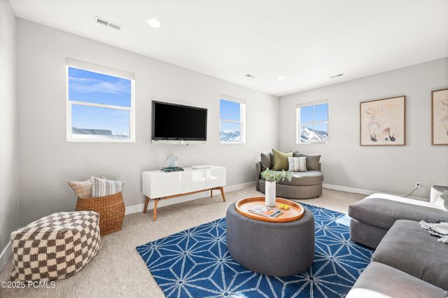 6880 N Greenfield Drive, Park City, UT 84098