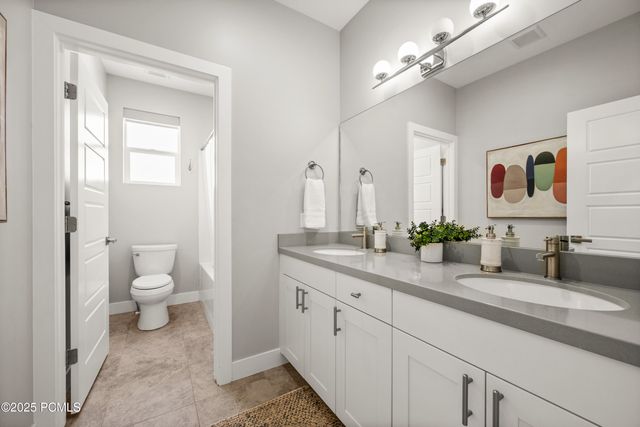 6880 N Greenfield Drive, Park City, UT 84098