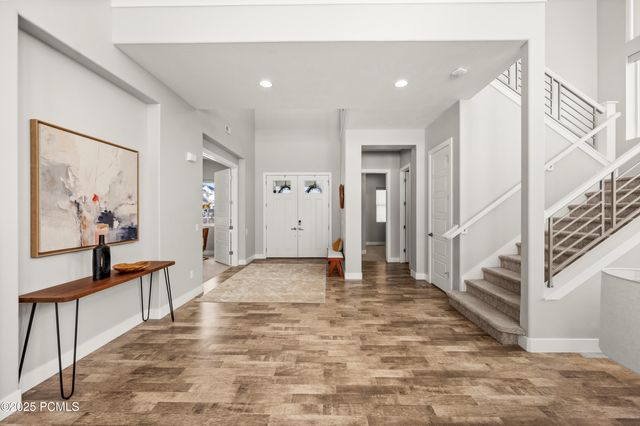 6880 N Greenfield Drive, Park City, UT 84098