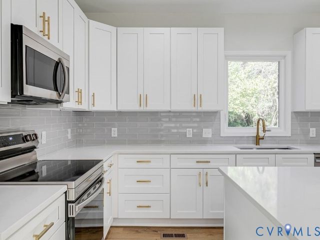 3618 Dupuy Rd, Chester, VA 23803