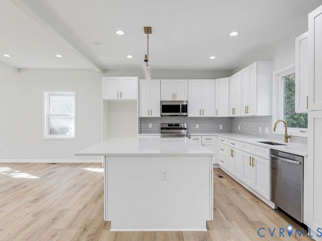 3618 Dupuy Rd, Chester, VA 23803