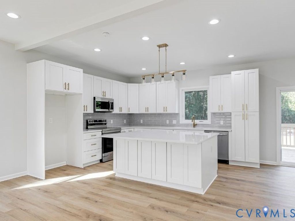 3618 Dupuy Rd, Chester, VA 23803