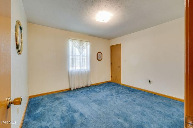 129 Ford Lane, Church Hill, TN 37642